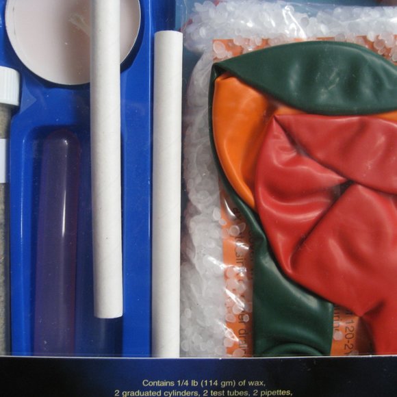 New In Box Science Wiz Penny Norman Chemistry Set Kit Solids Liquids Gases Book - Picture 8 of 10